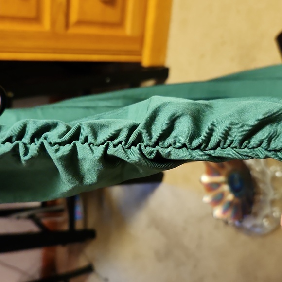 Sexy one shoulder pretty green dress, heavy material, made well Amazon sm BNWT - Picture 7 of 7